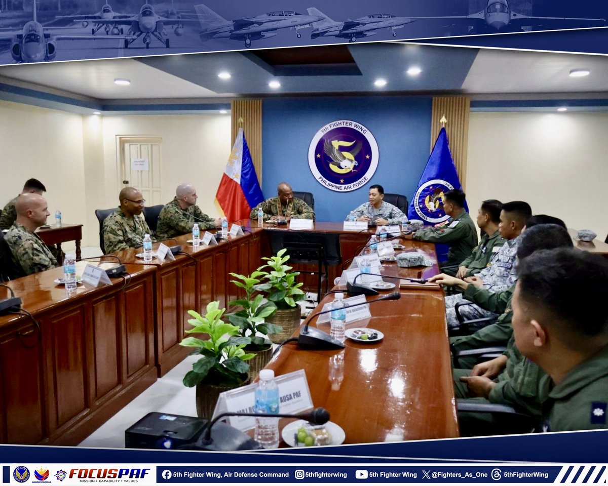 Fighters_As_One's tweet photo. ✈️ Strengthening Allied Airpower Partnership 🤝
See the full story:
https://t.co/AgfUwmZWet
#5thFighterWing
#CheckSix!
#FightsOn! https://t.co/Us23zsPodW