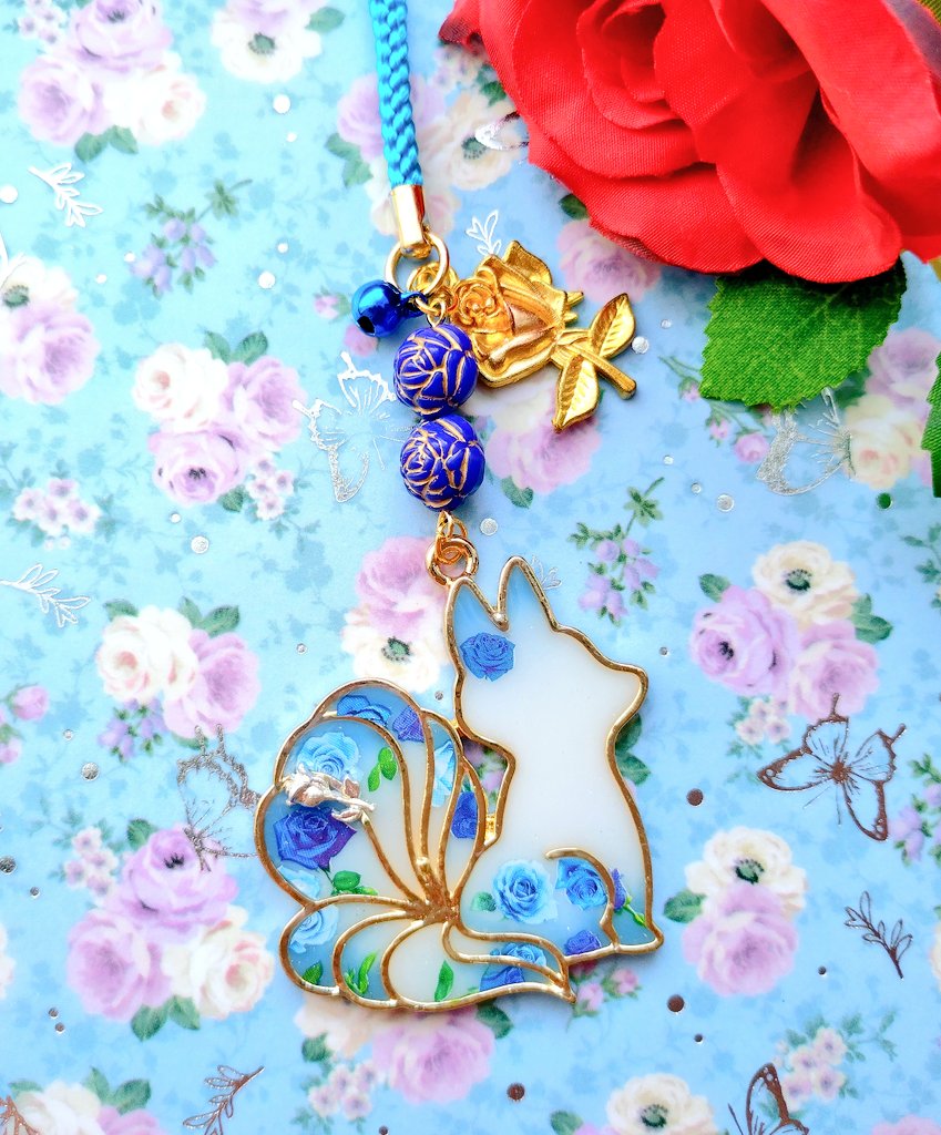 こよい tweet media