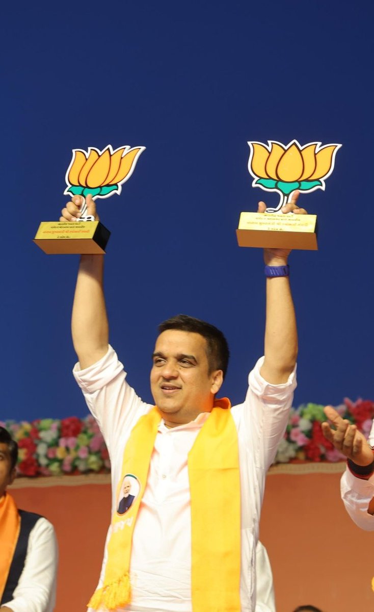 MuditJain_IN's tweet image. Total dominance in Majura! 🚩

Dy CM @sanghaviharsh Ji’s constituency delivers a clean sweep...BJP wins EVERY ward.

#Gujarat #LocalBodyElections