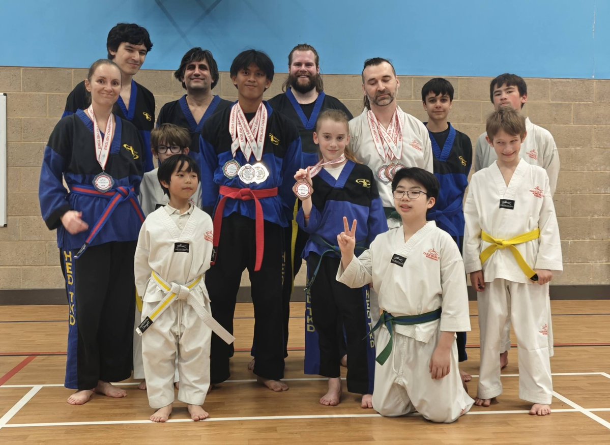 HEDTKD's tweet image. Why not try #taekwondo as a great way to get #getfit &amp;amp; #motivated? We have classes running tonight at our #guildford club &amp;amp; your all welcome. For all info go to hedtkd.com/schools/guildf…

#martialarts #selfdefence #sports #karate #fitness #familyfun #kids #teens @ExperienceGford