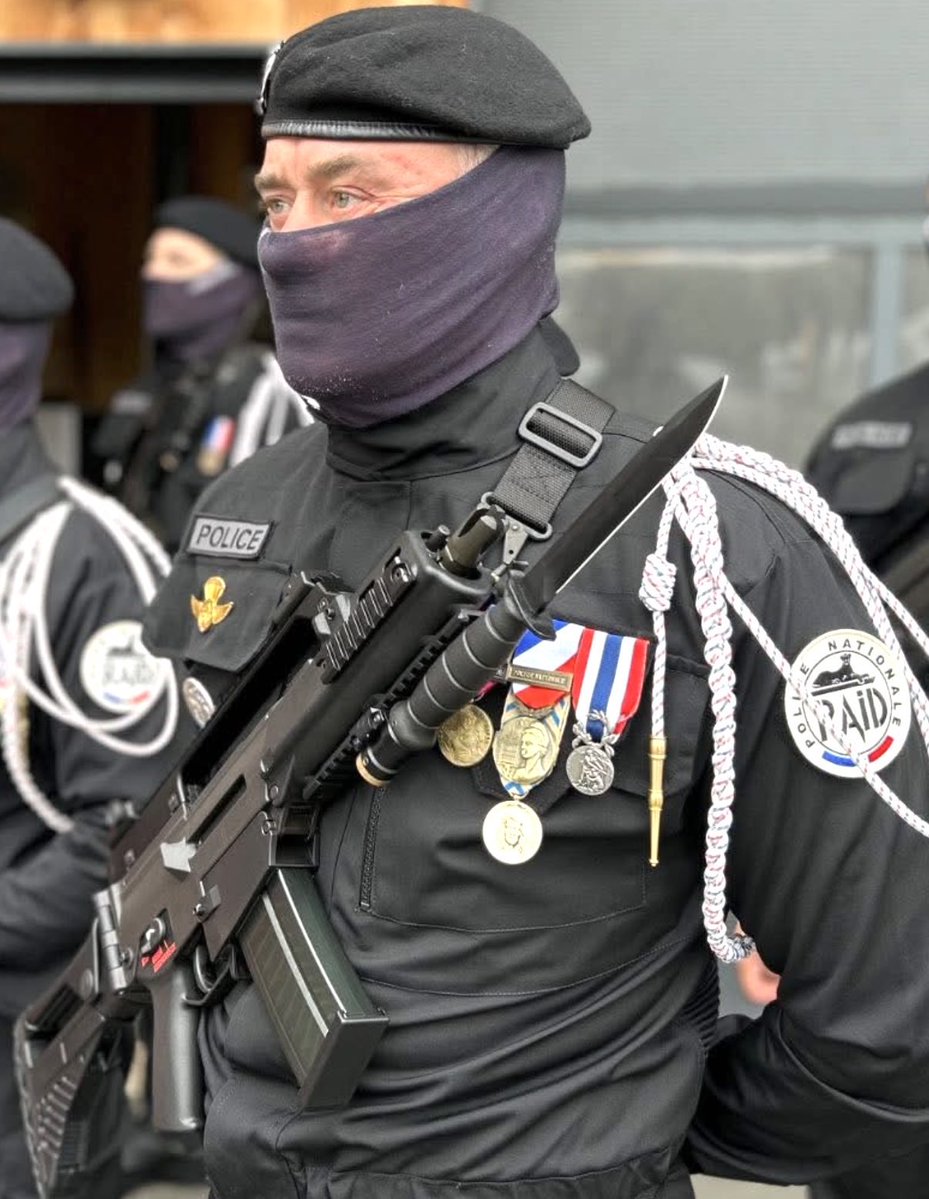 Forces Spéciales Françaises 🌟 tweet media