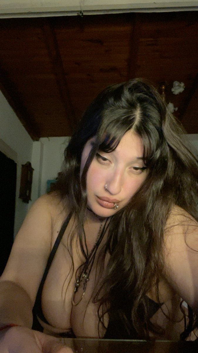 vi°•.⁠✧ tweet media