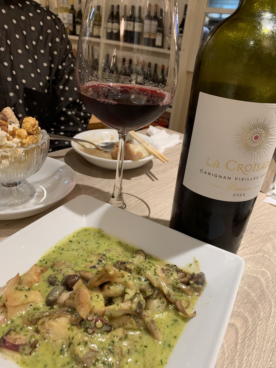 アヌビス tweet media