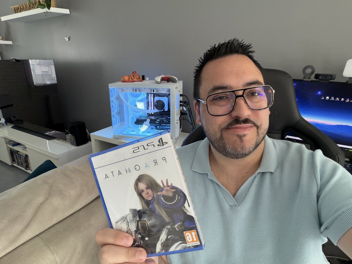 PιτινιεЯ ❤️💛 #Famille2Geek tweet media