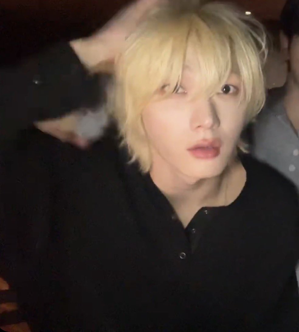 hanja 𝜗ৎ tweet media