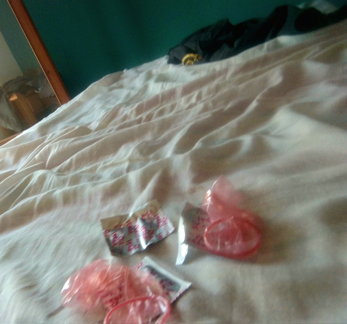 Pareja de pueblo tweet media