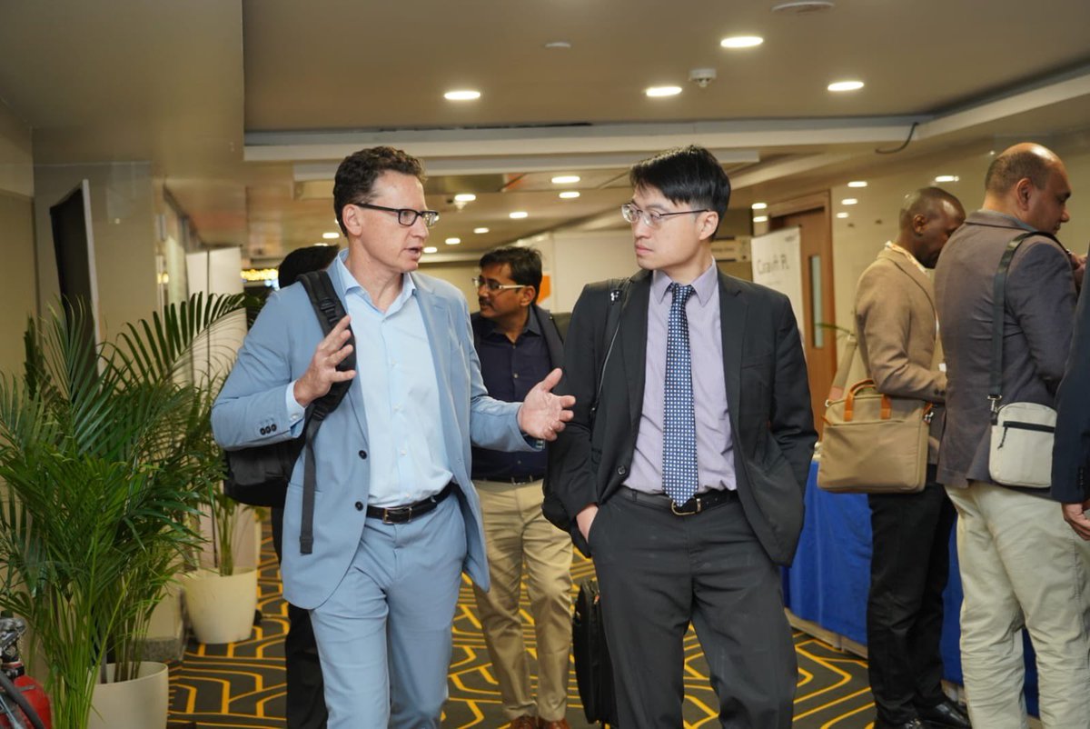 EtosSome's tweet photo. 🧠 Endoscopic Transorbital Society (ETOS) | Global Neurosurgery Education

ETOS proudly highlights the participation of Dr. Theodore Schwartz and Dr. Calvin Mak as invited faculty at the YCNE Neurosurgery Training Course held at Yashoda Hospitals in Hyderabad, India 🇮🇳. https://t.co/bST1ICcwuv