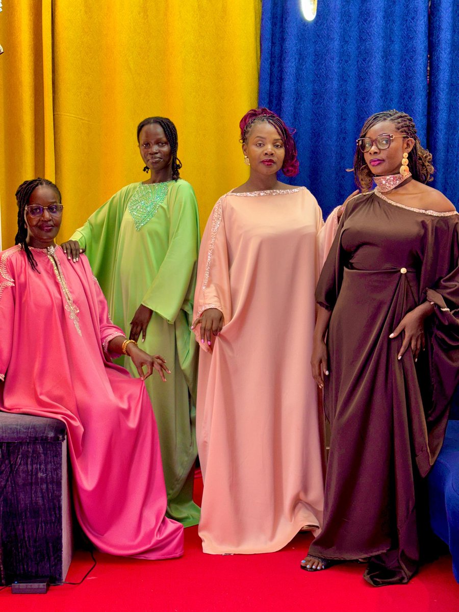 Katambulajulie3's tweet image. From sketches to stitches.  Worn by you, however you choose. Rent or Purchase. 
#CustomMade #RentOrBuy #BespokeFashion #BespokeRental #TailoredStyle #CustomFits 
#SustainableStyle #CircularFashion #LuxuryRental #WeddingGuestStyle #SlowFashion #BespokeApparel #CustomDesign