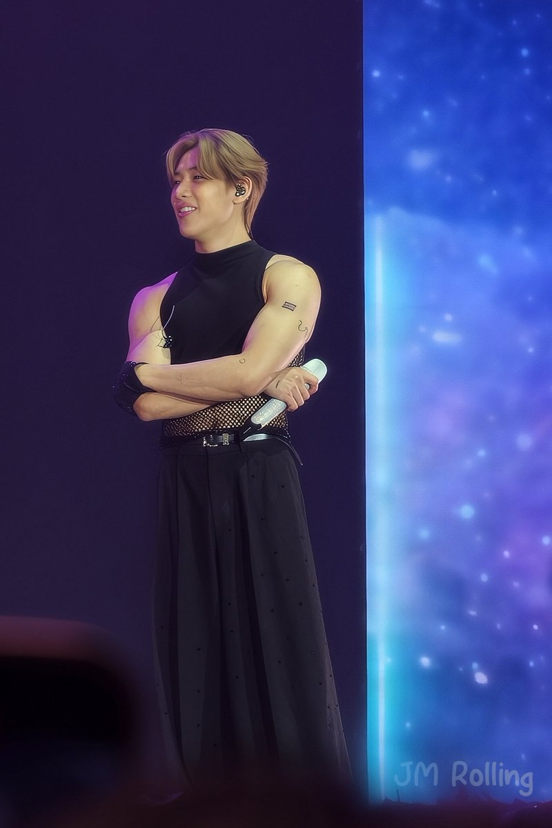 ∋∈😻JMBB tuii♋⚝ tweet media