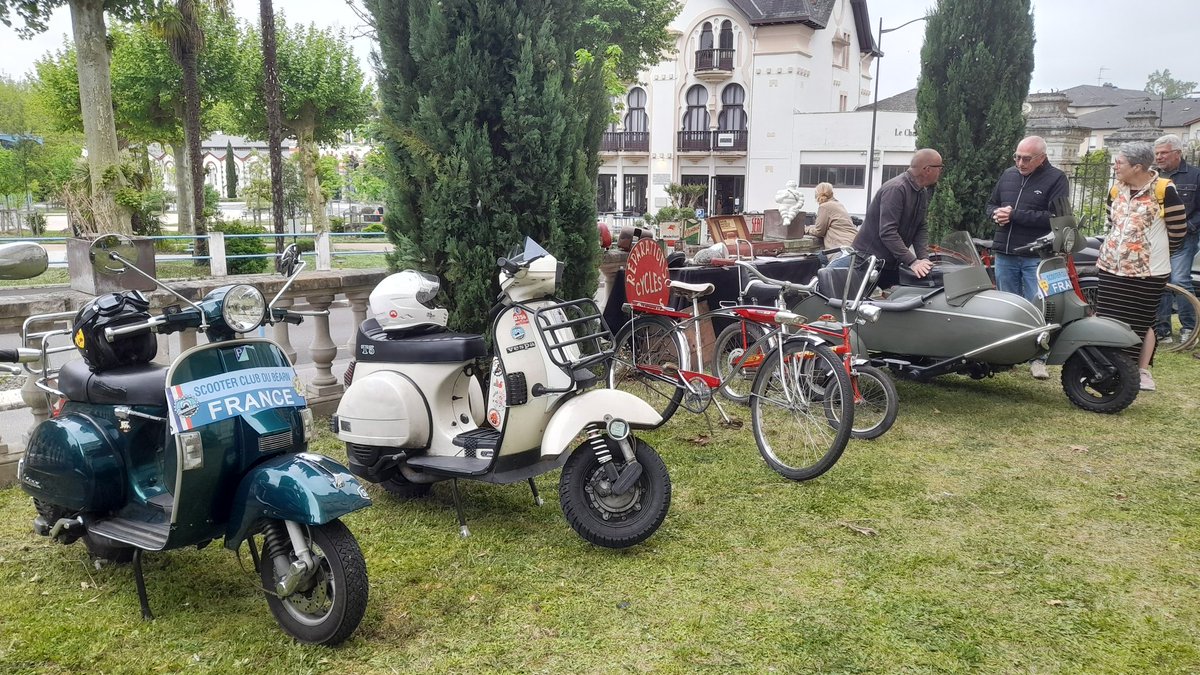 SC_Bearn's tweet photo. Salies de Béarn #jnve #ffve #scooterclubdubéarn #Vespa #Béarn https://t.co/Z72ldU7QNh