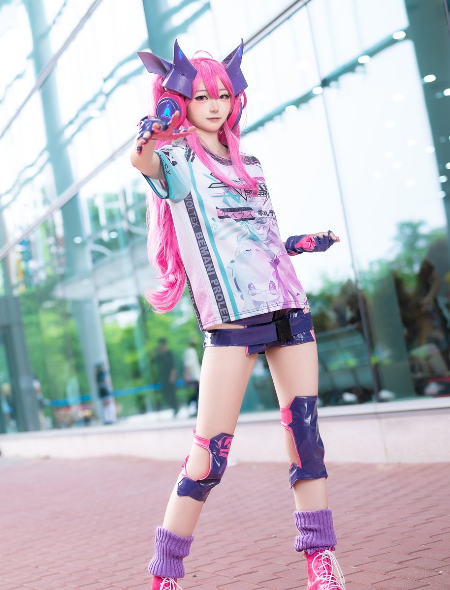 AYAKASHI tweet media