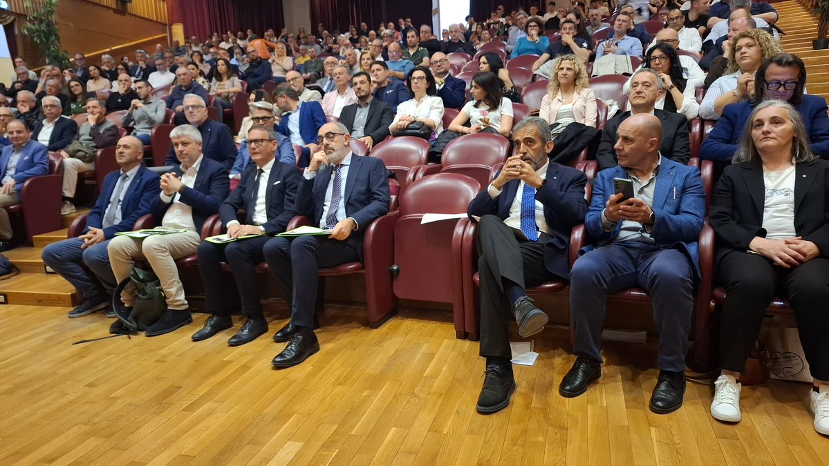 CISLAbruzzoMoli's tweet image. Salute e Sicurezza sul lavoro: a Chieti il convegno della #CISL per rafforzare prevenzione, contrattazione, formazione e dialogo e cultura, con il Segretario Nazionale #Cisl Mattia Pirulli