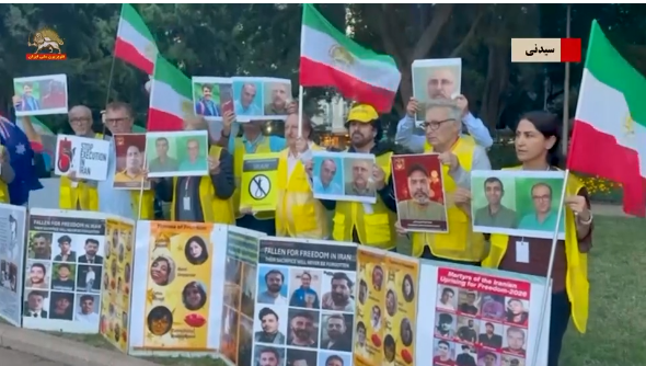 یاران شورشگر حامیان مقاومت مردم ایران به مناسبت گرامیداشت مجاهدان و شورشگران سر به دار در شهرسیدنی استرالیا.
#لغو_فوری_اعدام 
#قیام_جواب_اعدام