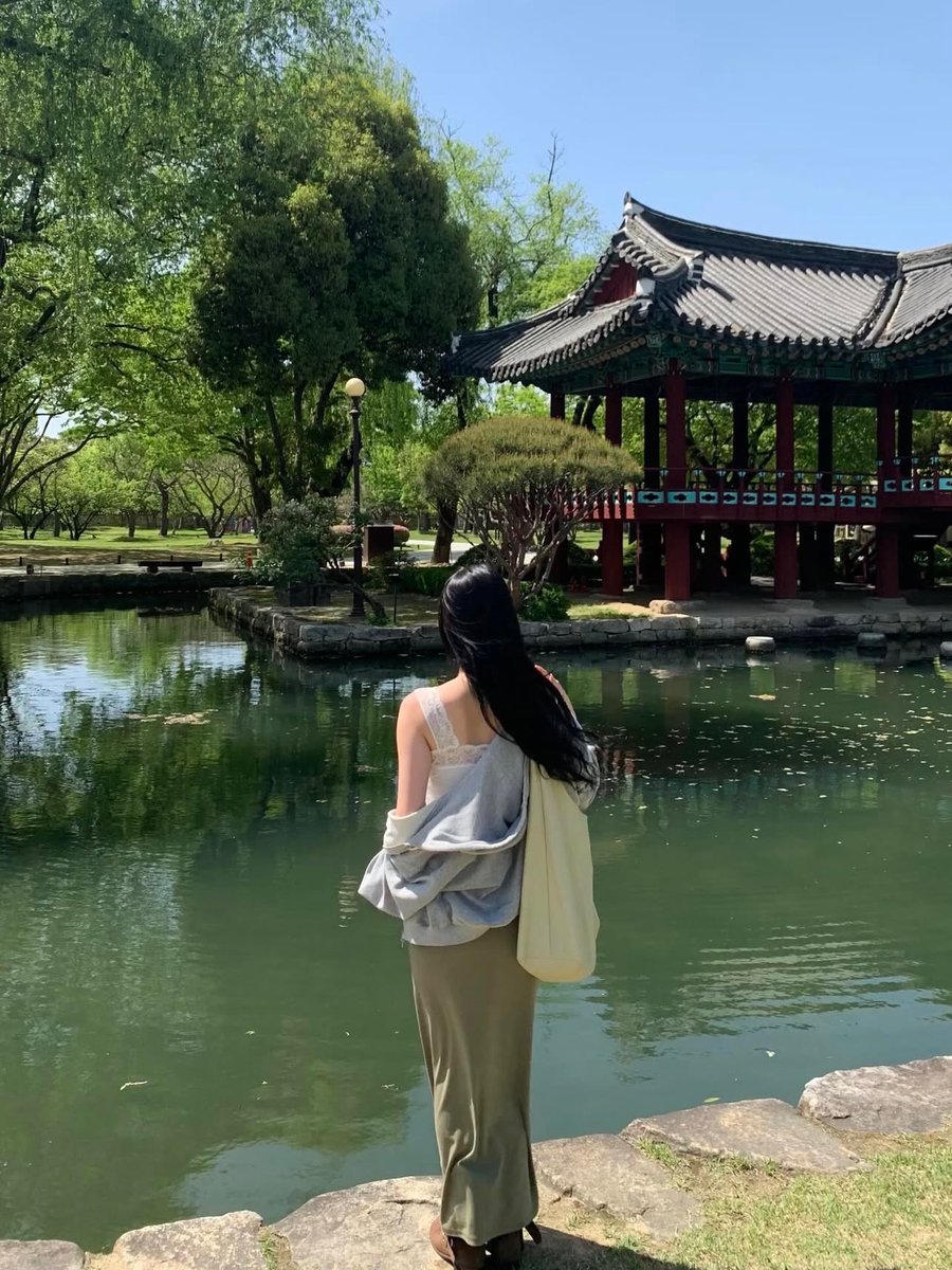 水仙黛黛（私📩无照不回） tweet media