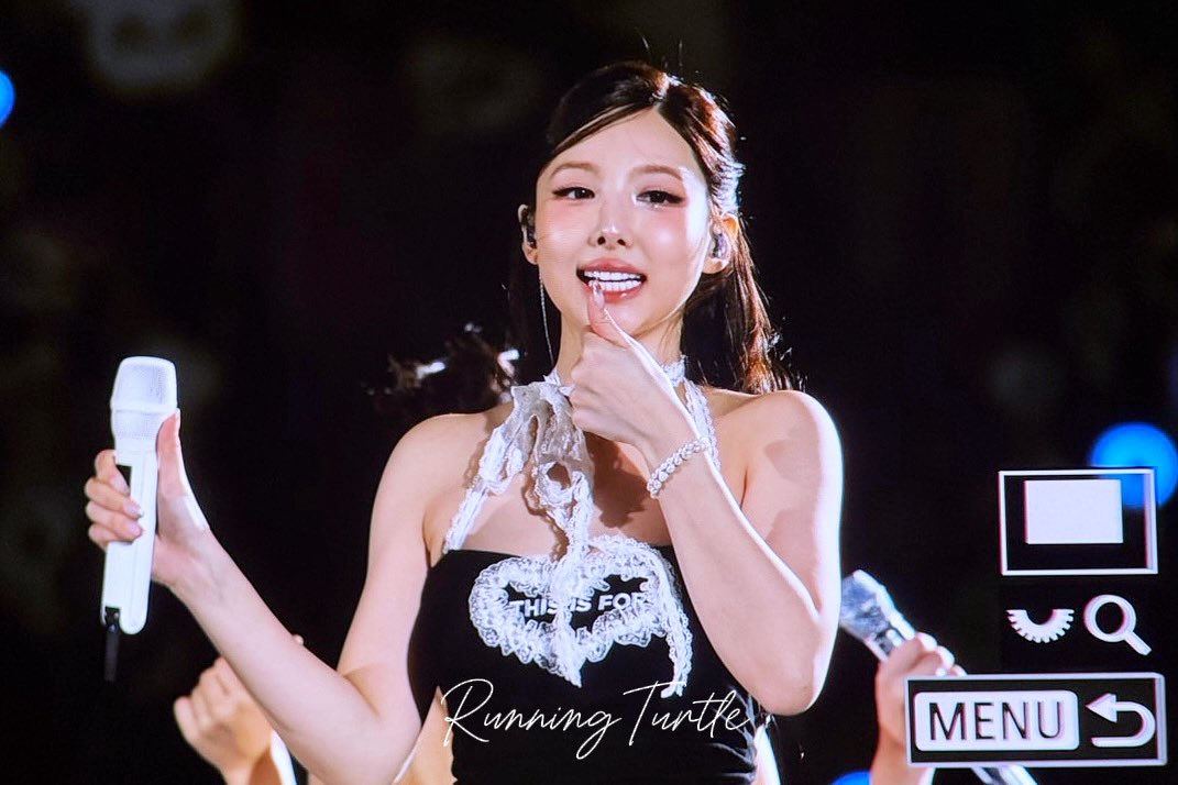 RunningTurtle🐢🩵💫 tweet media