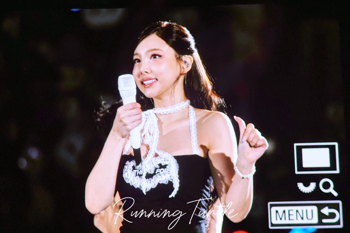 RunningTurtle🐢🩵💫 tweet media