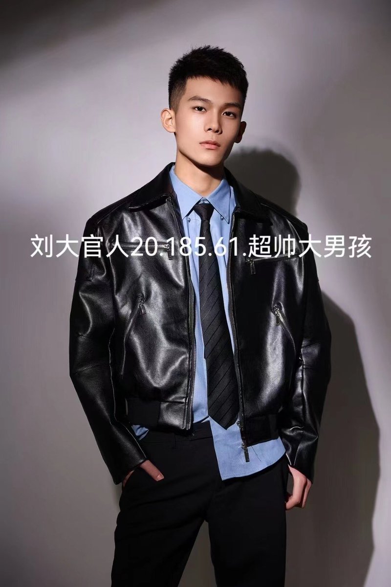 ChrFlikweert's tweet photo. #北京同志
#北京同性恋
#北京抓龙筋
#北京纯爷们
#北京退伍军人
#北京痞帅
#北京大屌
#北京mb
#北京gay
#北京69
#北京唇舌大战
#北京双人 https://t.co/MFL7ywWSM3