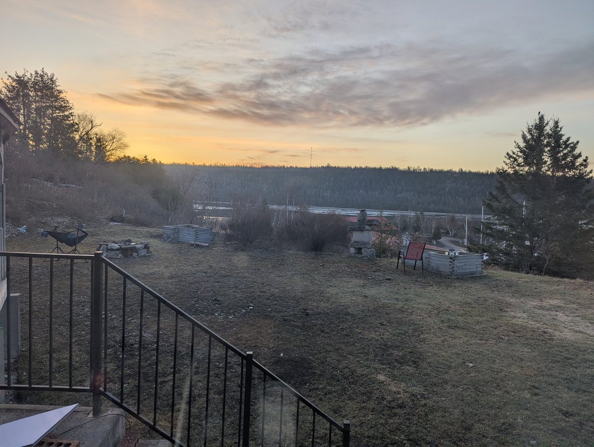 ClarkeBitter's tweet image. Good morning! Headed to the dispo for the day. Can't catch anymore fish without getting a freezer first 😜. Gotta take the Hummer into the shop tomorrow. Hot a pothole and now something is rubbing..anyway, it's time for #coffee and #cannabis ✌️💚🪴🐟🇨🇦