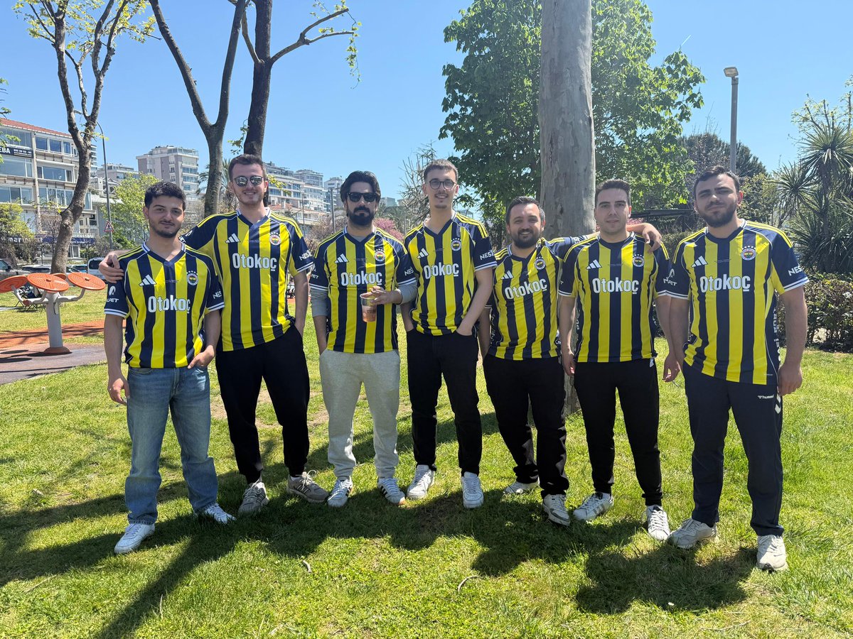 SakaryaUNIGFB's tweet photo. YÜREĞİMİZİ SAHAYA YANSITMAYA GELİYORUZ!

#UNIGFB https://t.co/yoFIf2ea3Z