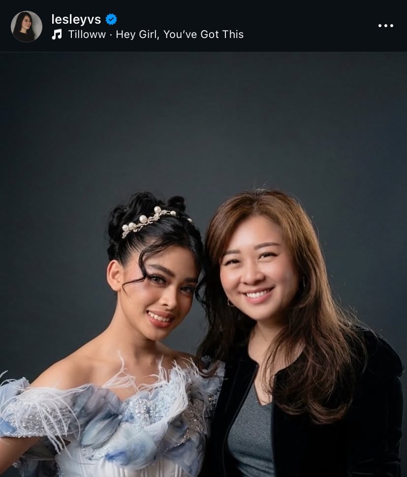 nay is seated 4 #ELUNARA ✮⋆˙ tweet media