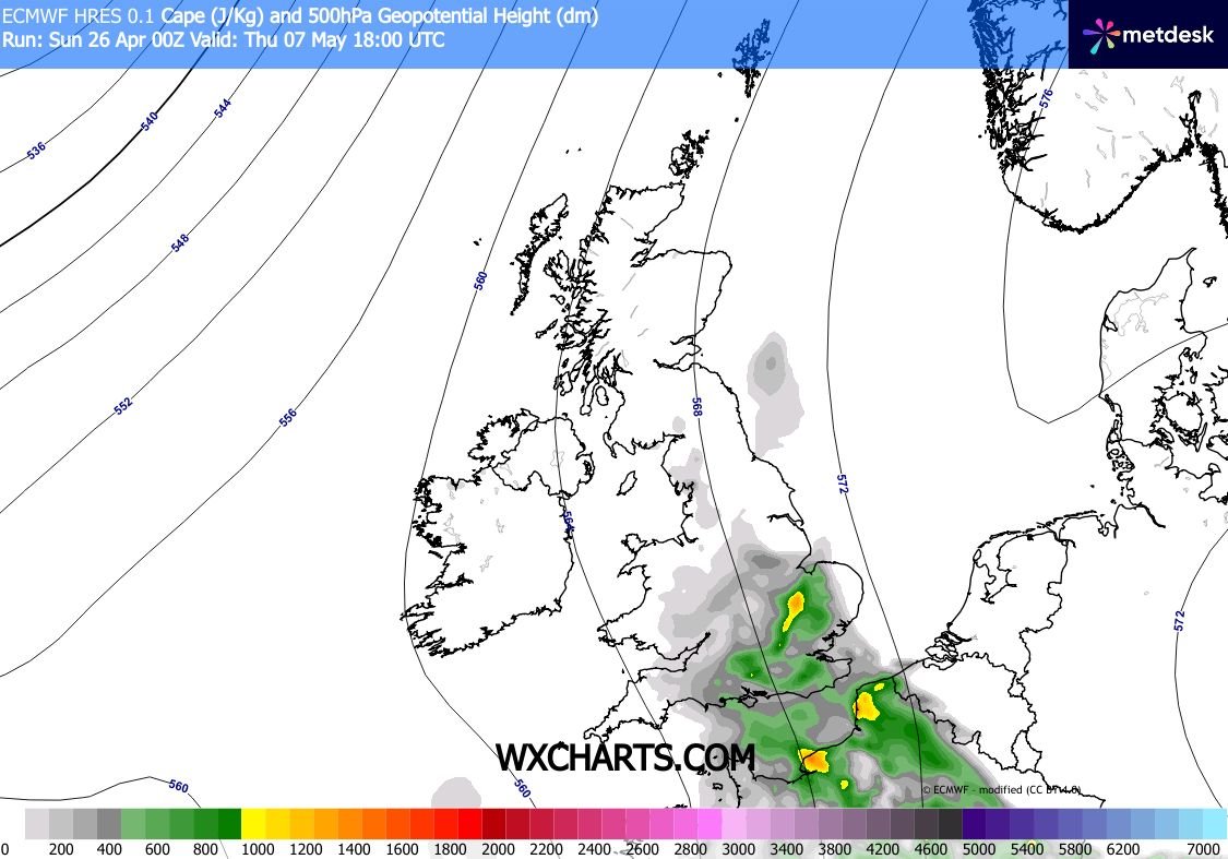 WxMaccaUK tweet media