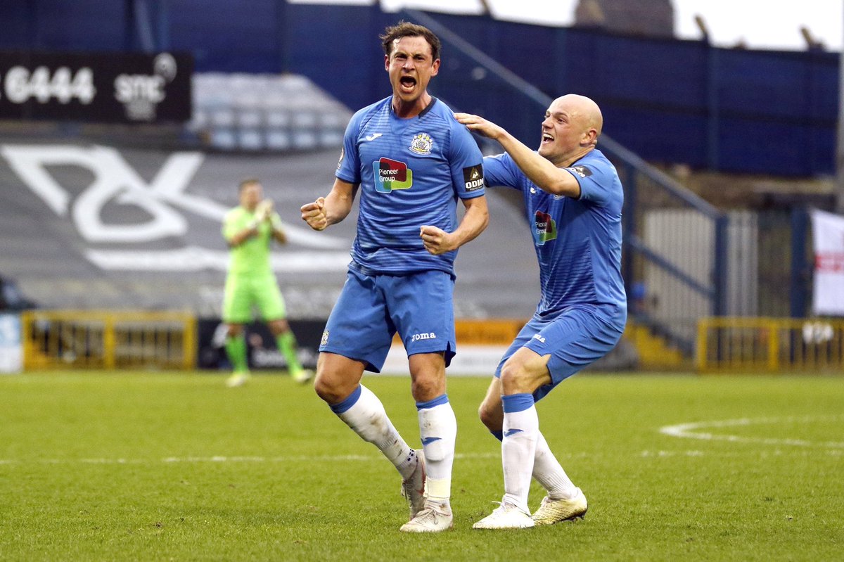 Sam Walker tweet media