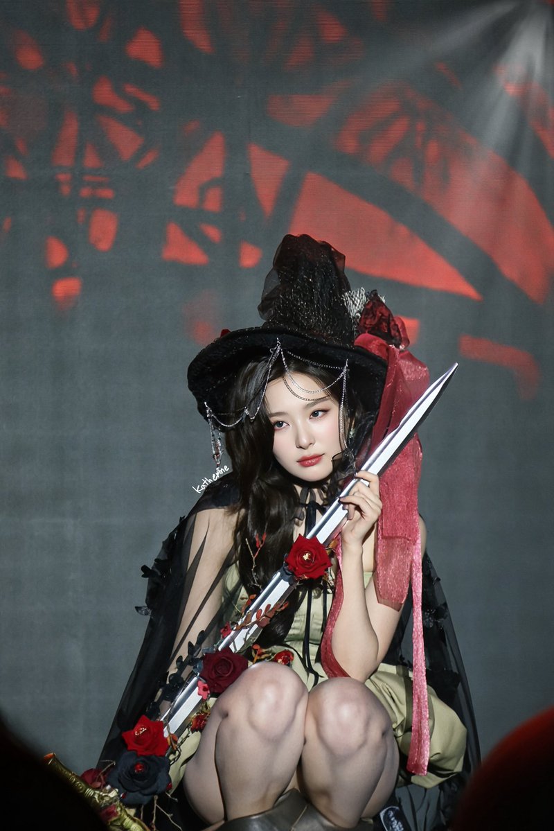 Katherine tweet media