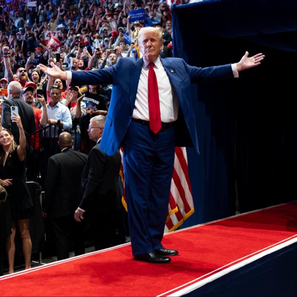 JD Vance Daily News tweet media