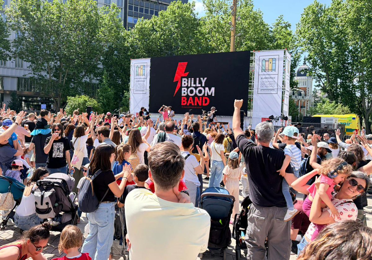 Isabel Díaz Ayuso tweet media