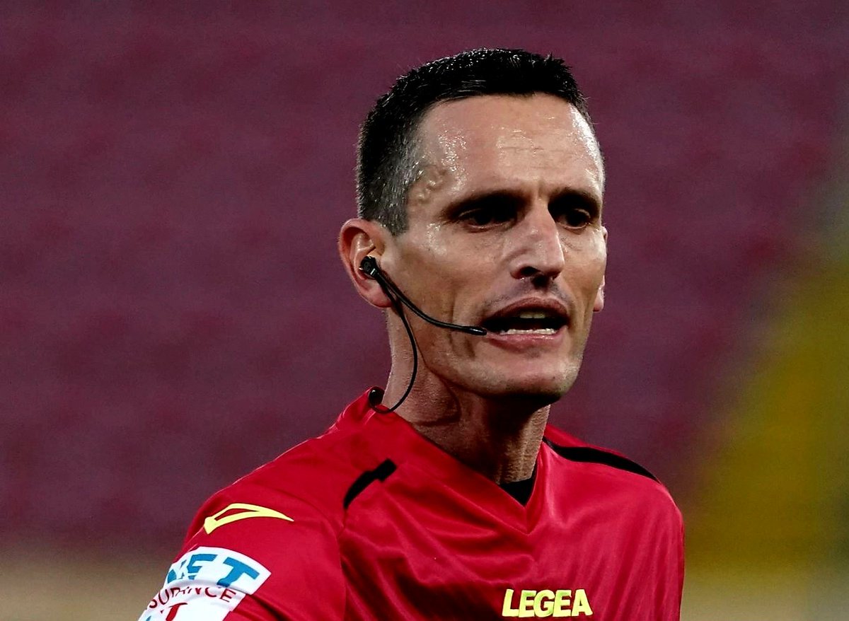 Lazio_Land's tweet image. Ref D. Minelli 🎙 "I left the #AIA, i couldn't witness it any longer.  They killed my passion for the game.  It was a huge battle on a personal level but it's for exposing a non transparent system." #SerieA #Rocchi #VAR