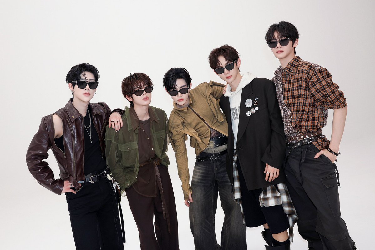 cait ʚଓ tweet media