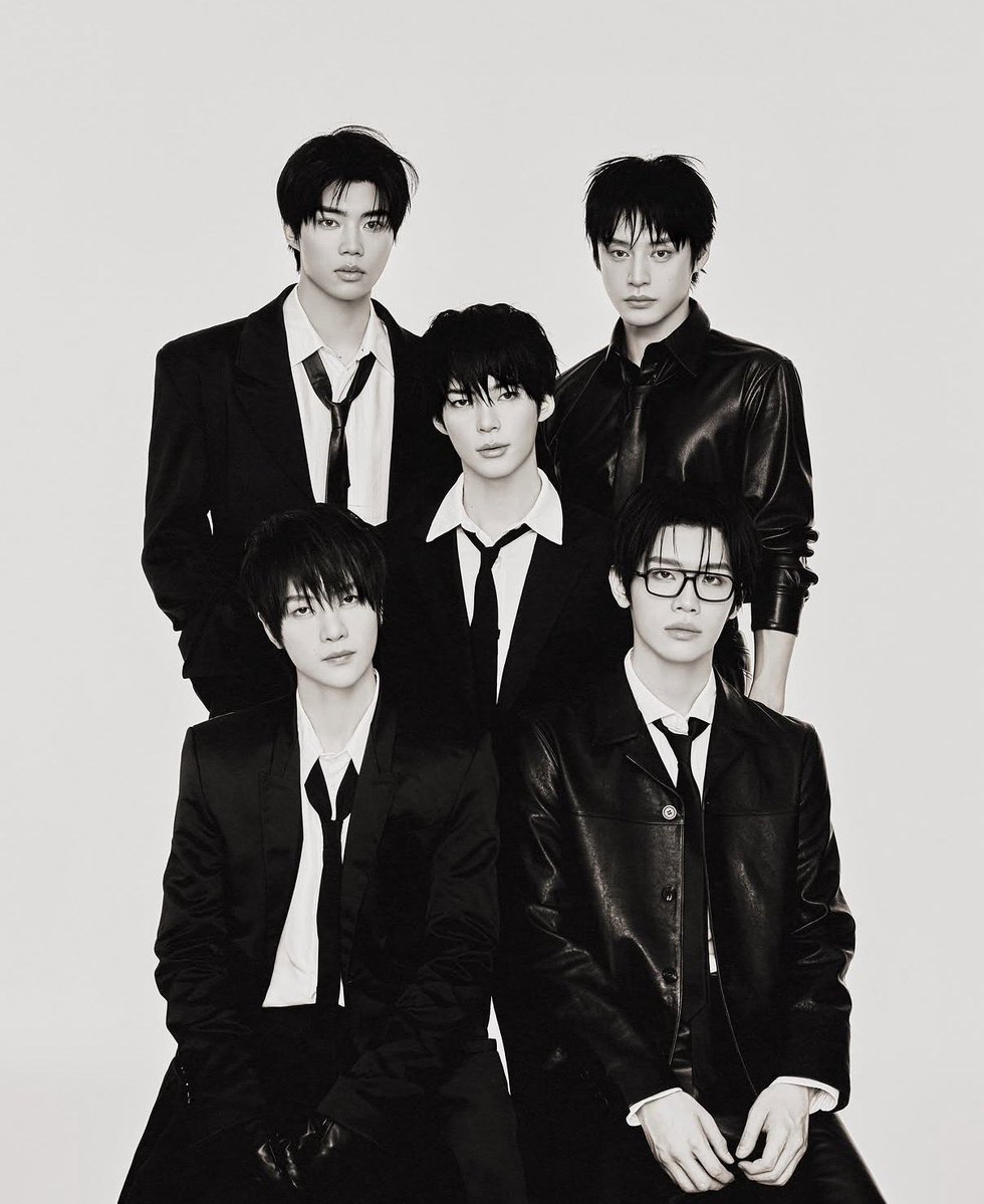 cait ʚଓ tweet media