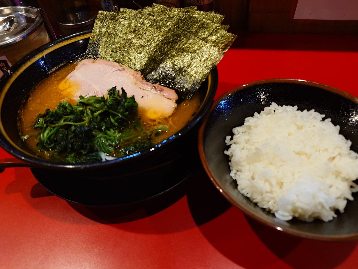 やっさん tweet media