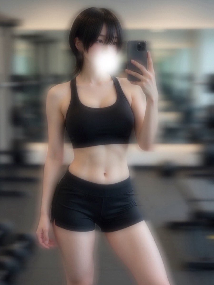 左：筋トレ始める前
右：筋トレ1年目

守られる側からは卒業した