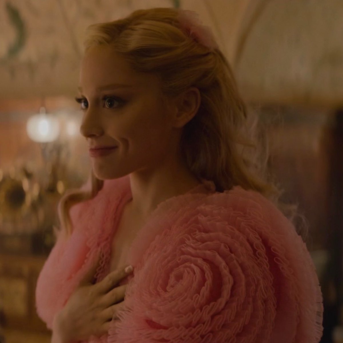 poemā 𝜗𝜚 tweet media