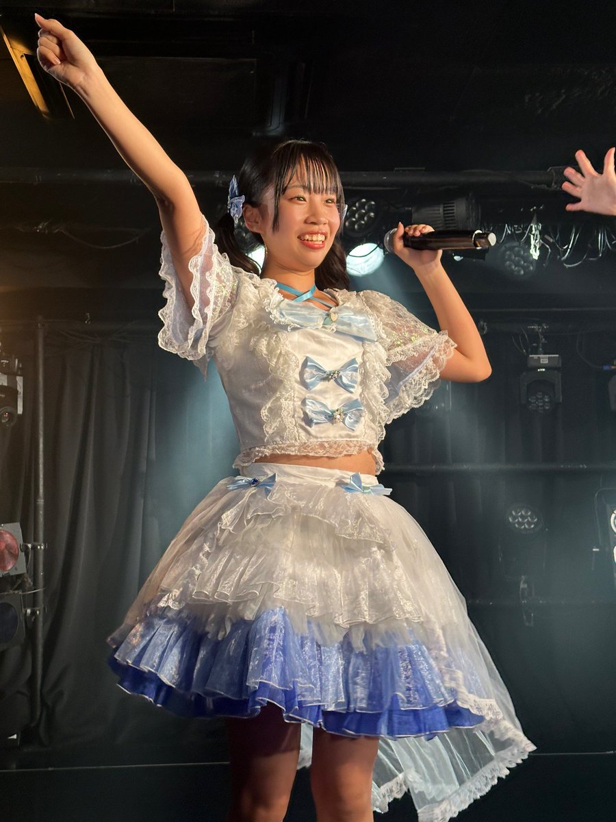 kazukuuu66's tweet image. 🌈今日の推し事🌈
於 : ①五反田G6②Zirco Tokyo

そんな怒った顔してもかわいいから全く効き目はありません❣️❣️
あと今日は初めて大衆の前で大好きだよーと叫んでしまいましたがガチ恋ではありませんw

でも目の中に入れても痛くないほどかわいいです🙉💦

#Re:♡
#りらいく
#星野ほなみ💙✨