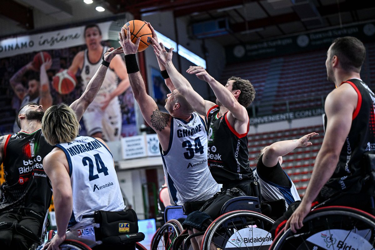 BsrEspana's tweet image. 🏀🏀🏀
@BilbaoBSR, tercero de la Eurocup 1 🥉

El equipo vasco gana a los anfitriones, al Dinamo Sassari (63-75), y sube al podio
#basket #wheelchairbasket #baloncesto