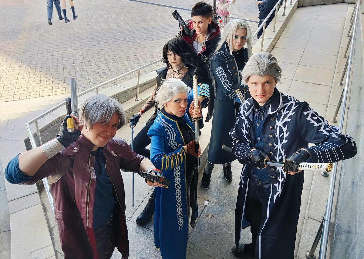 hellish_onion44's tweet photo. #Dmc #devilmaycry5 #DMCredoot #Virgil #Dante https://t.co/tg2cGzpk2t