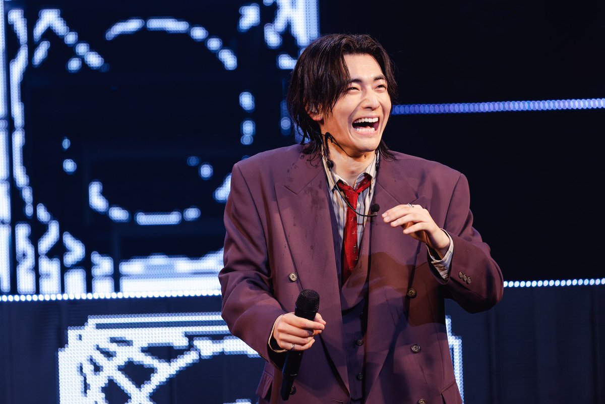 Emo_miu's tweet photo. ／
【#原因は自分にある。】
グループ史上最大規模の全国ツアー「LIVE TOUR 2026 輪廻の箱庭」完走🎉💐
＼

「観測者、これからもよろしく。愛してるよ」

🎂誕生日を迎えた小泉光咲のお祝いも🤍
「にいさんの歳にします！」 

[▼ライブレポ📸]
🔗https://t.co/qgLaLpUdbu

@genjibu_sdr
#Emomiu https://t.co/cgnWhMfLER