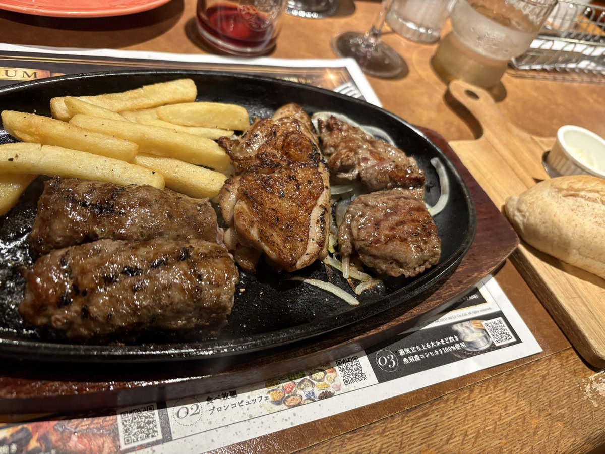 ゆでって tweet media