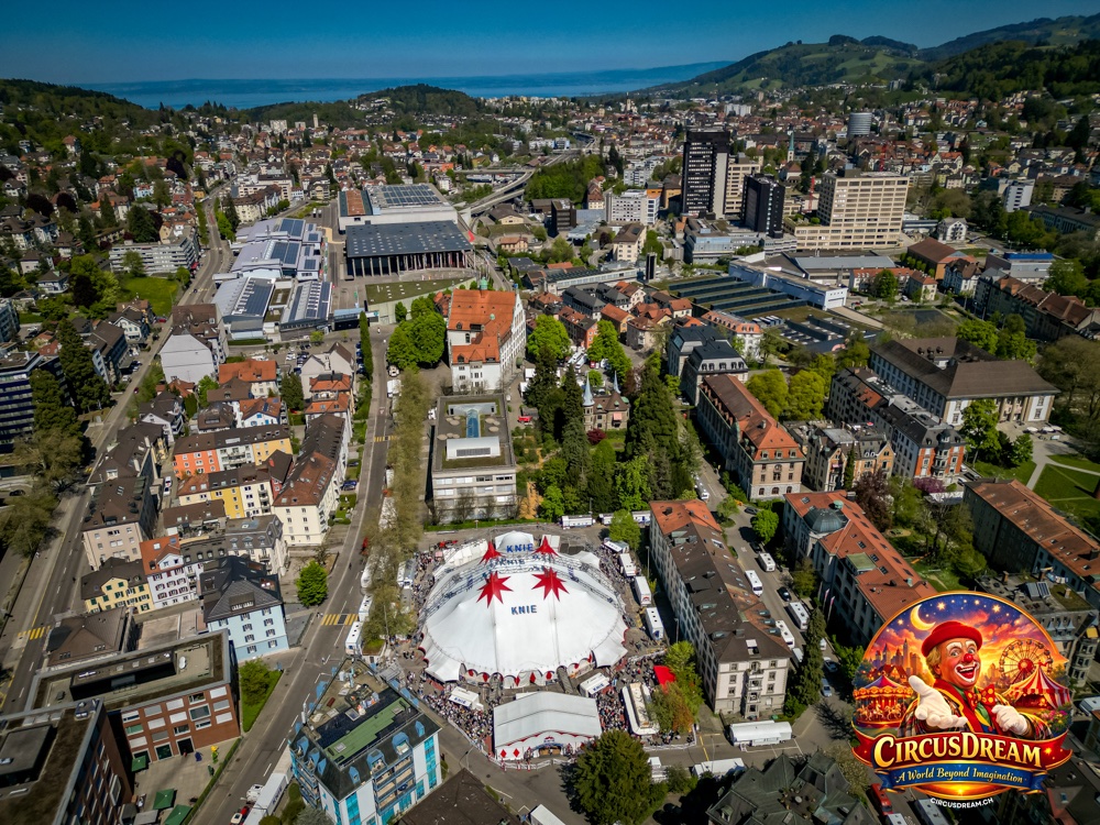 circusdream's tweet photo. Der Circus Knie auf dem Spelteriniplatz in St. Gallen — als Ort, als Atmosphäre, als Welt für sich. 🎪✨
📍 25. April – 3. Mai 2026 · St. Gallen 📸 © Fotos by Marcel Hutzli 2026 · https://t.co/xqn1ZckWH9 
#CircusKnie #Knie2026 #DerZirkus #StGallen #Zirkus https://t.co/SfSog2IMvr