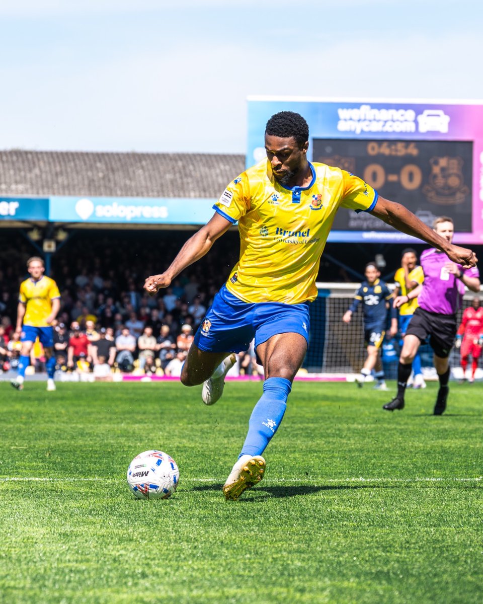 Wealdstone FC tweet media