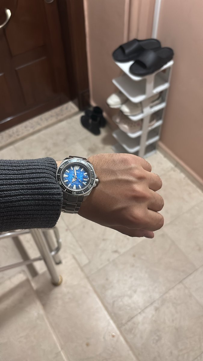 pcrotasi's tweet photo. Taze taze bir hayırlı olsununuzu alırım dostlar 💫⏱️❤️
Merak edenler icin ;
Special Edition Seiko Prospex King Samurai SRPE33K https://t.co/ZSajkzFsas