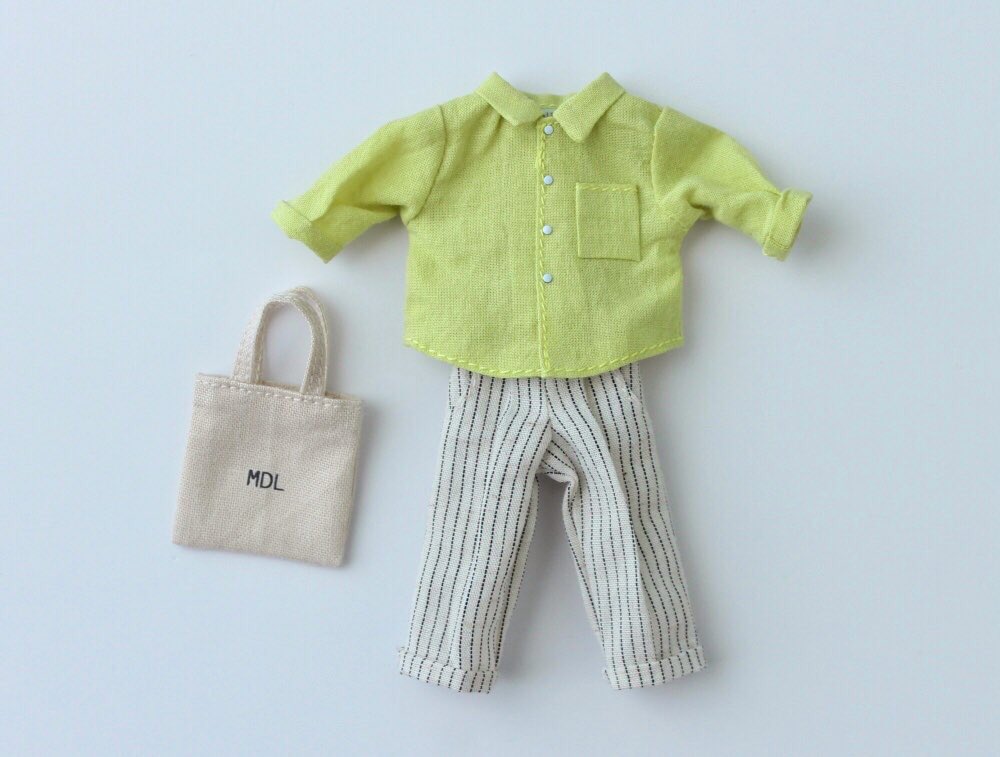 🐰通販のお知らせ📢
[4月27日(月)22:05頃]

新作セット追加します！

セット内容は
✔︎シャツ
✔︎ワイドパンツ
✔︎トートバッグ
の3点セット、全7種です。(バッグ共通)

着画も後ほどポストします。

よろしくお願い致します🌷