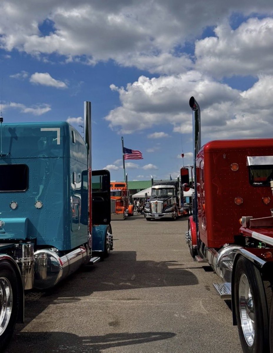 pastormikelcgm1's tweet image. Sunday at Wildwood, Florida Truck Show 75 ChromeShop