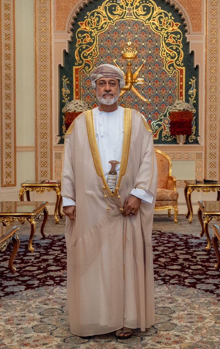 في حضرة السلطان.. تُصاغ الحكمة وتُرسم ملامح الهدوء للمنطقة. 🇴🇲🤝

#السلطان_هيثم_بن_طارق #عمان_والعالم