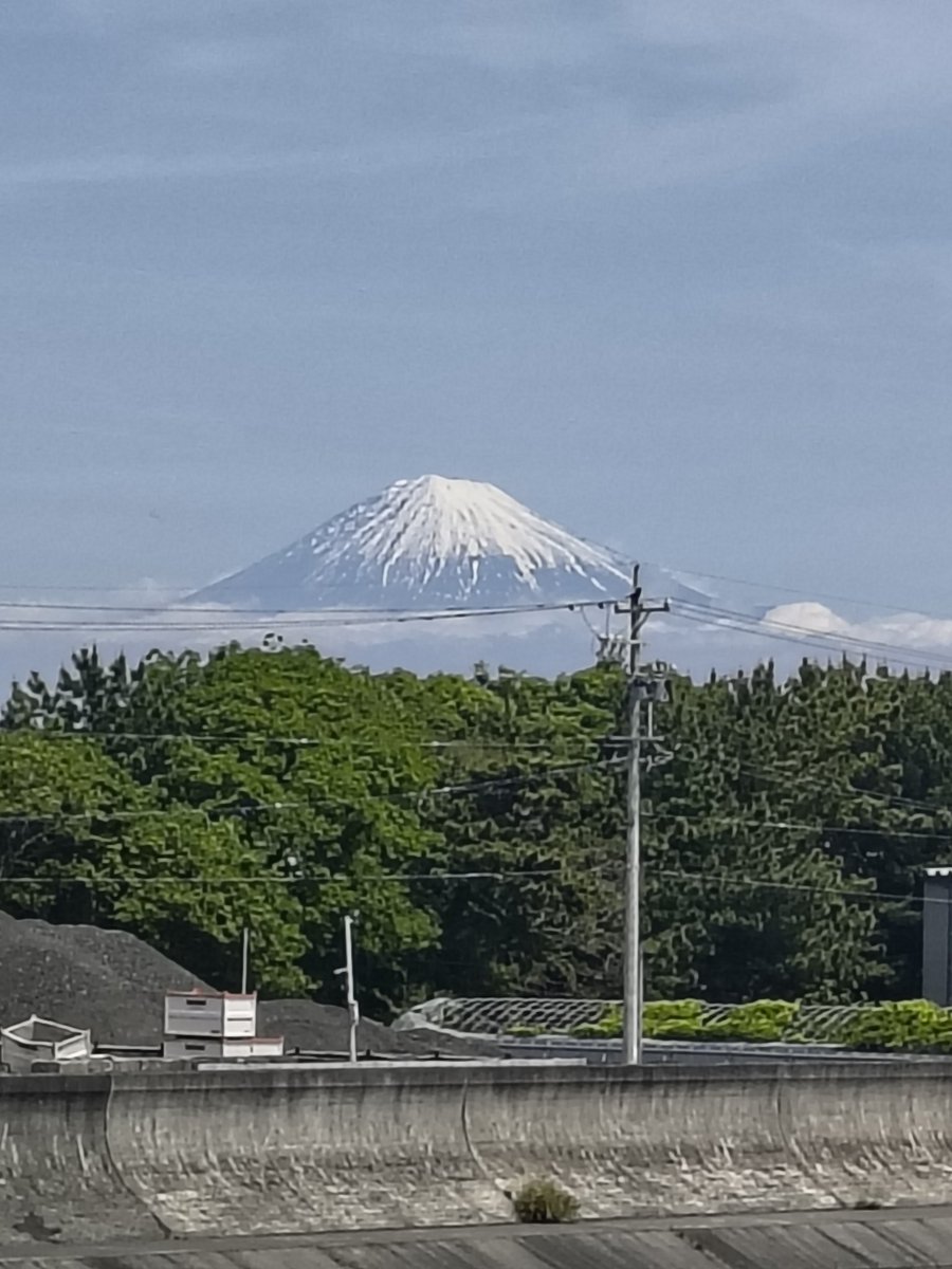 poruko48's tweet photo. 本日の富士山
#広野海岸公園 https://t.co/ecD6nkW0lW