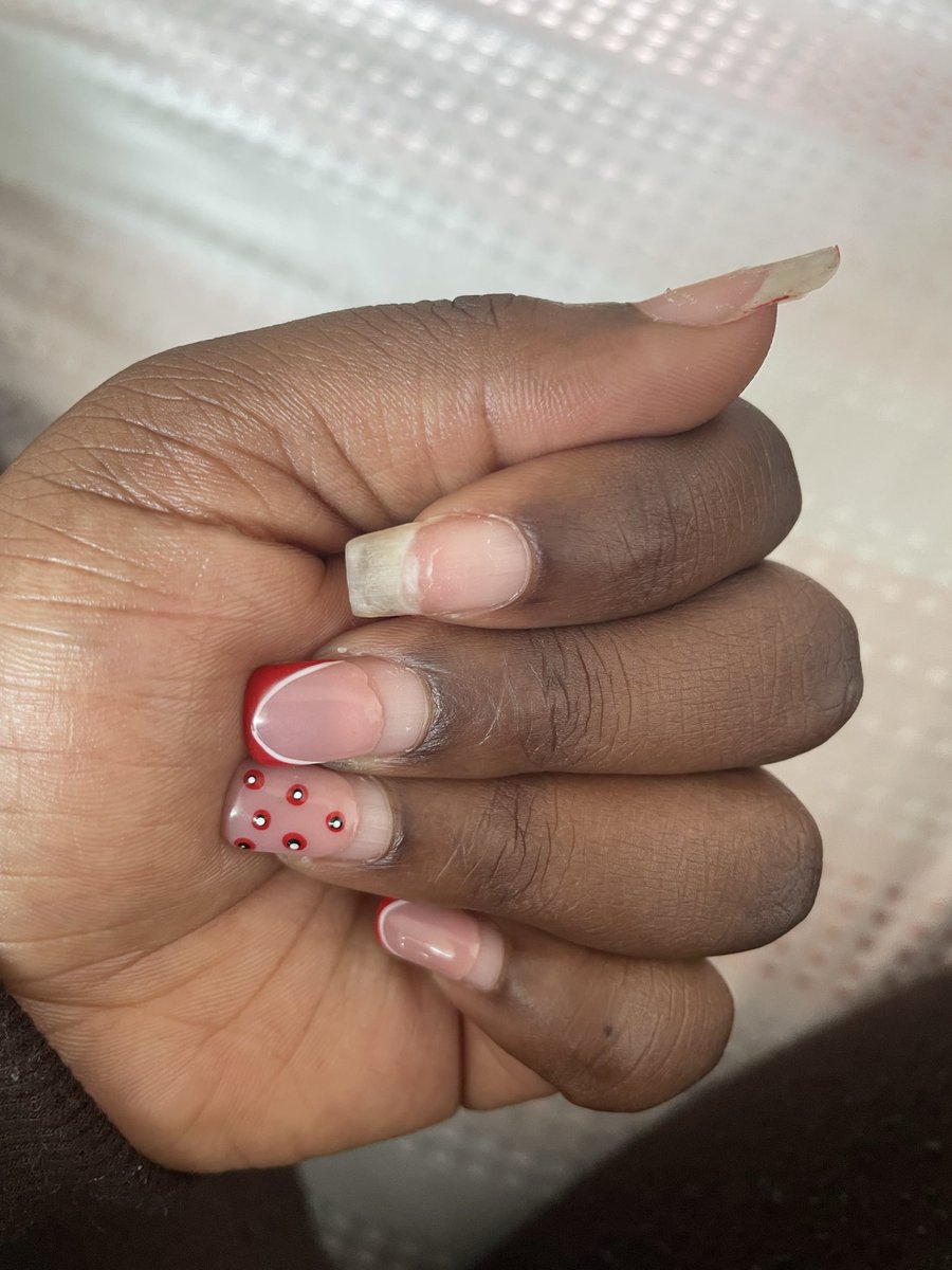 leendelo's tweet photo. Kubi bazalwane…. Please send help my way!!! 🥲🥲🥲 https://t.co/X17Ls0ve4R