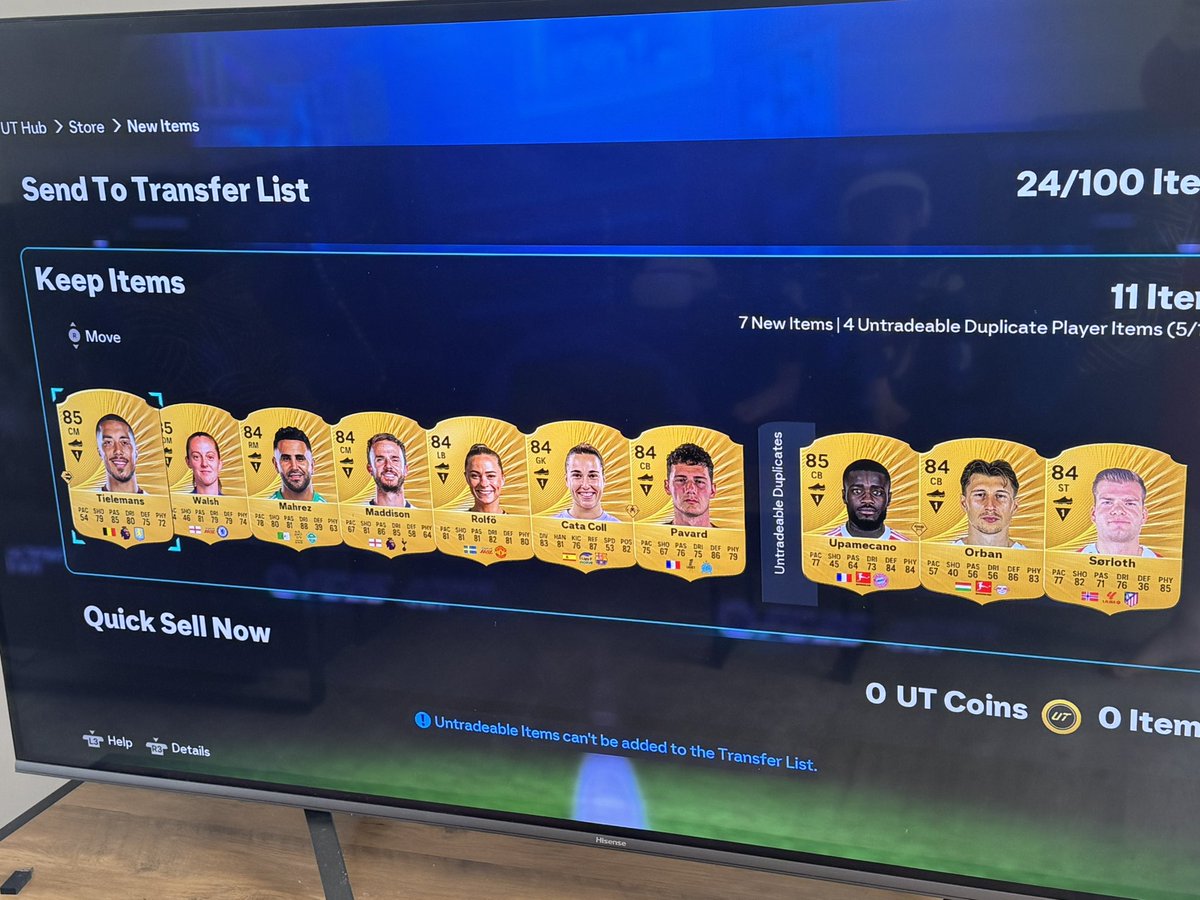 mullet78's tweet photo. Sick of @EASPORTSFC and their horrible rewards. I mean, FFS, 84 x 11 and not even a walkout?! 
Killing the game. 
Finish Elite 1 and not even 1 special card!!! Only gold! Waste of time https://t.co/dvr643ggV3