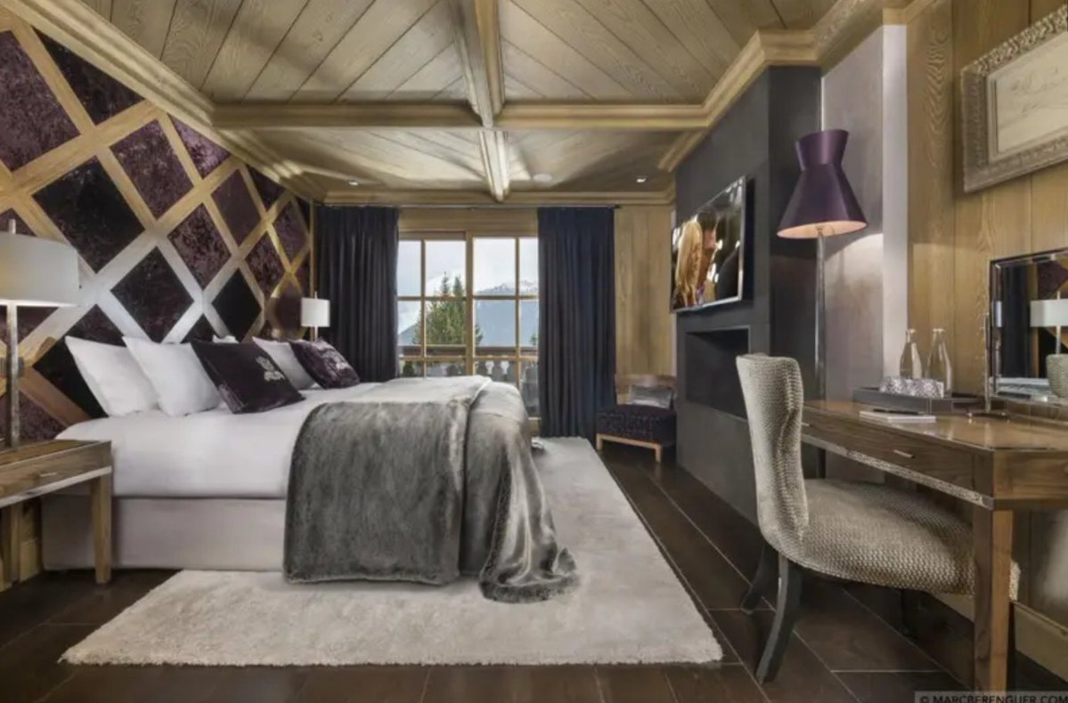 luxurychaletco's tweet image. Chalet Blanchot offers ski-in access, private wellness, and elegant interiors in Courchevel 1850—an elevated alpine escape.
#ChaletBlanchot #LuxuryEscape #Courchevel